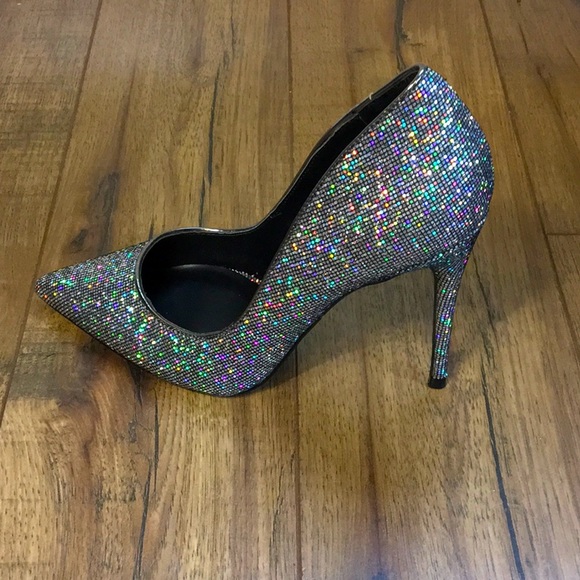 Brand new never worn glitter heels from Steve Madden - Picture 3 of 3